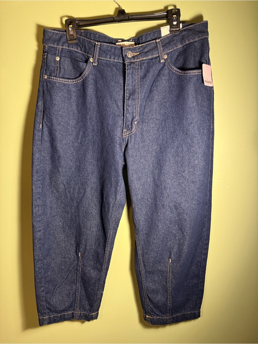 Free People Backstage Relaxed Cropped Jean NWT - Picture 5 of 15